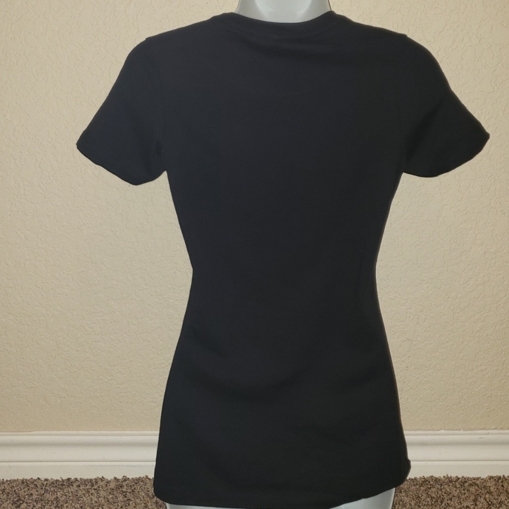 NWOT Men's T Shirt - Picture 2 of 4